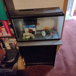 29 gallon Fish Tank With Stand