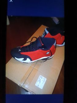 Jordan 14 size 9  a1/2 Mint condition