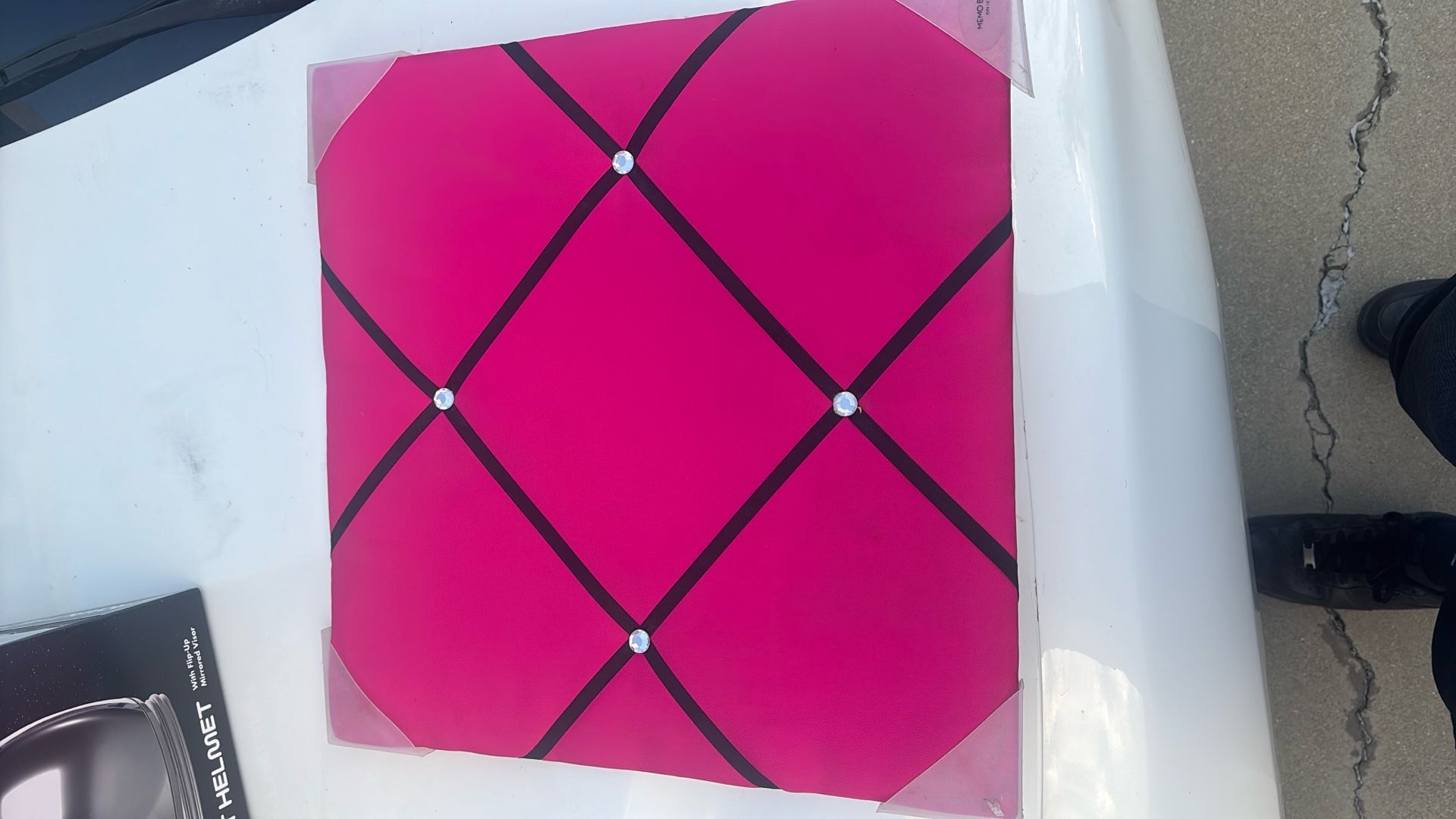 Xhilaration memo Board