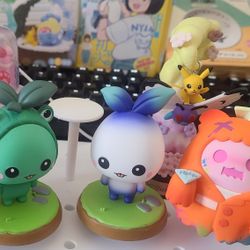 Blind Box Figurines - Assorted (Pokémon, ShinWoo, Lost Ark)
