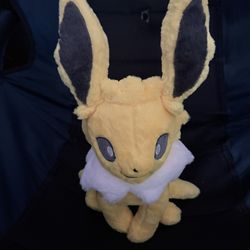 Pokémon Jolteon Medium Plush
