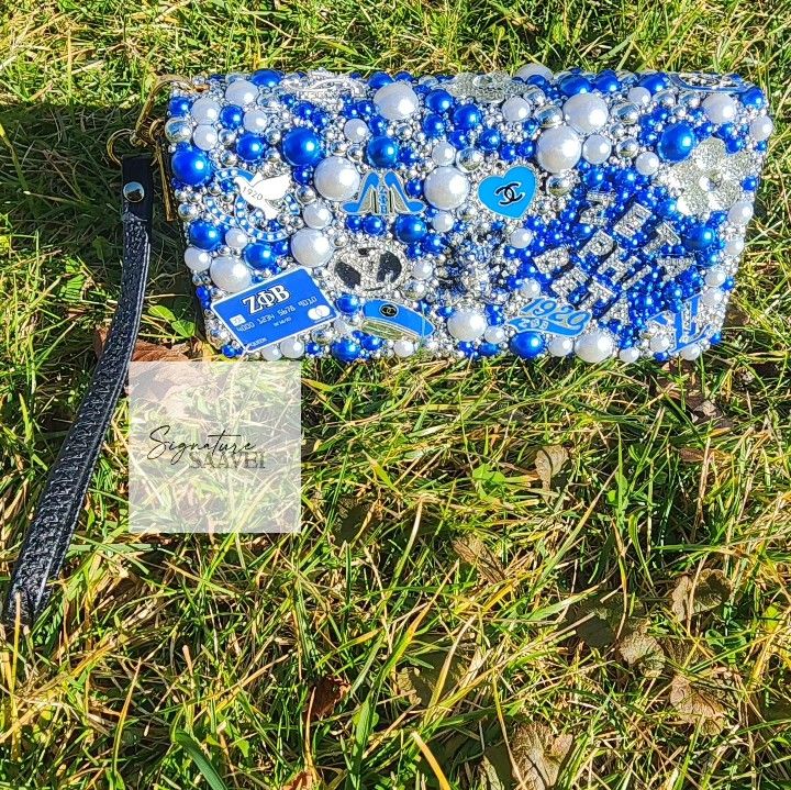 BRAND NEW Signature 'ZetaPhiBeta' Wristlet 
