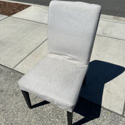 4 Padded Chairs/Dining Room