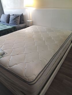 Queen Size Pillow Top Mattress and box spring near 89102