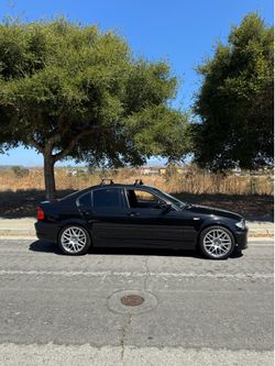 2005 BMW 330i