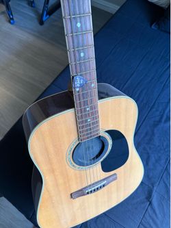 Acoustic Guitar