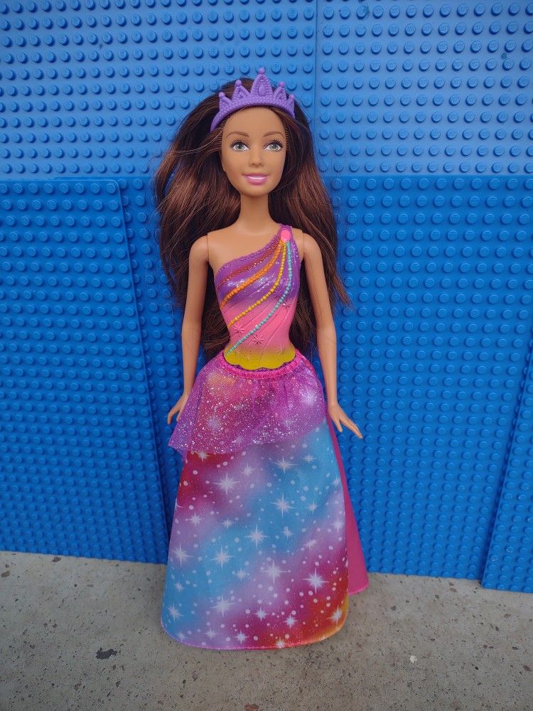 Barbie Princess Doll, Rainbow Fashion