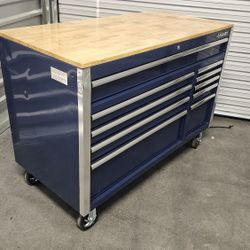 52-inch HUSKY TOOLBOX NEW