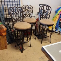 Bar Stools 