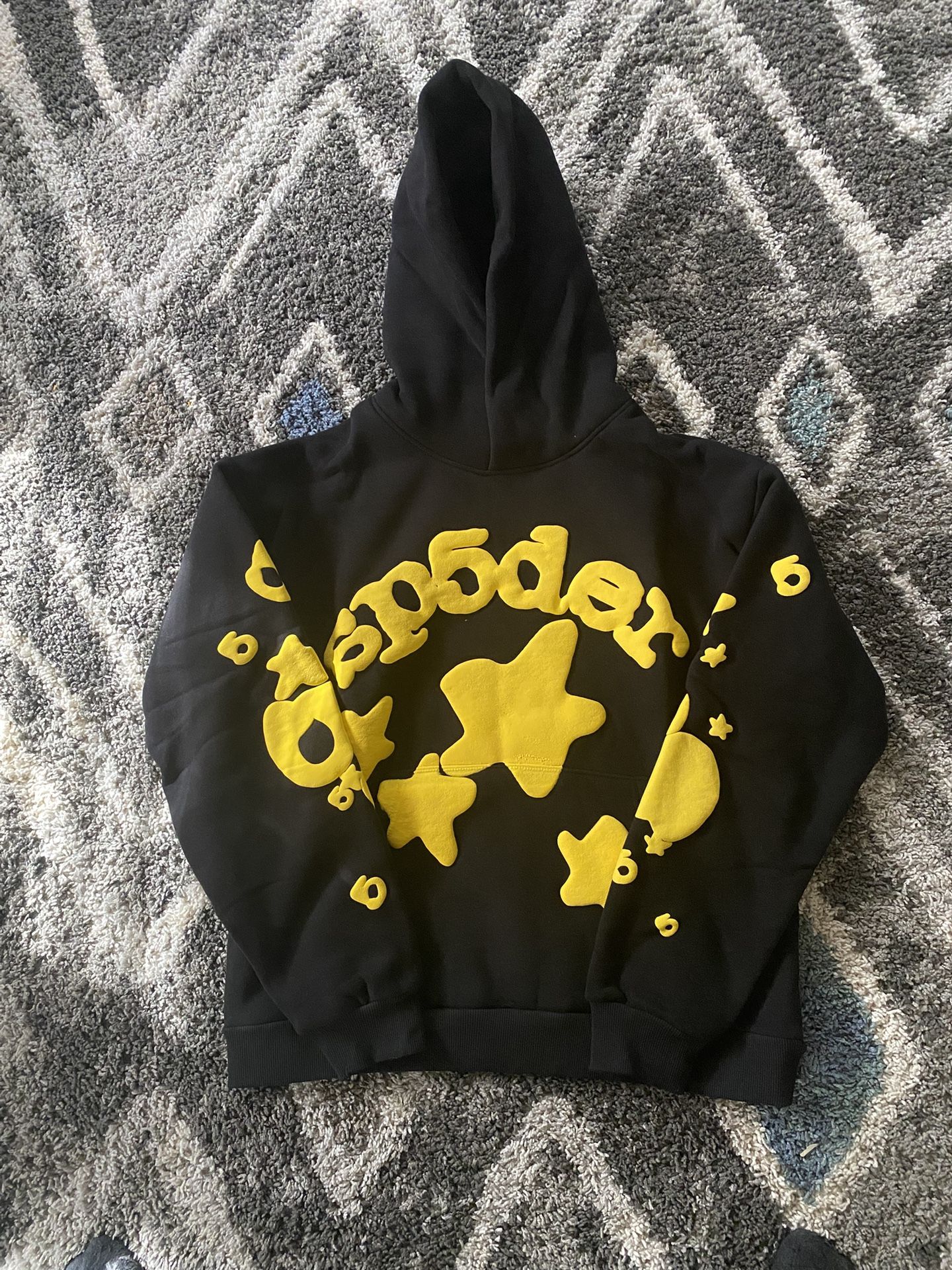 Black n yellow spyder hoodie