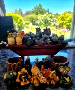 24-piece vintage Bill Vernon "Shade Tree Creations" whimsical Animals 1980's