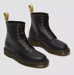 Dr. Marten Boots