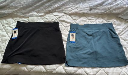 NEW 2 for $10 Degrees Ladies Skort, Porcelain Blue & Black, Large
