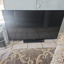 Magna box l e d television