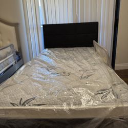 Twin Size Bed With mattress