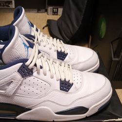 Air Jordan 4 Legend Blue Size 11