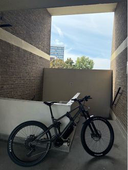 Bonnell 775 AM E-MTB with commuter kit