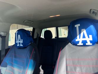 LA one size headrest cover