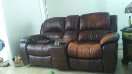 Couch two recliners