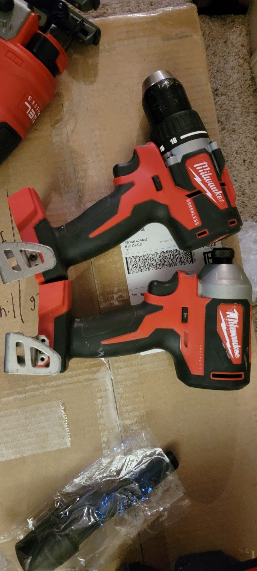 Milwaukee IMPACT DRILL