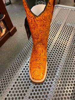 Botas vaqueras de piel cincelada para mujer
