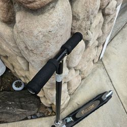 Razor scooter