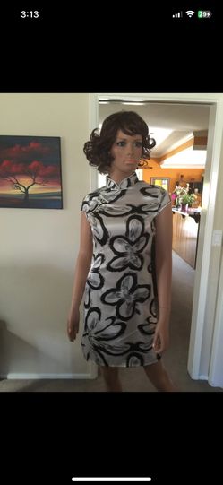 Beautiful Laogudai Black & White Asian Floral Fancy Dress, Juniors Medium