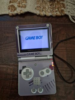Nintendo Game Boy Advance SP