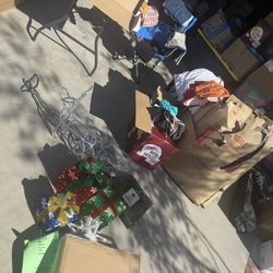 YARD SALE