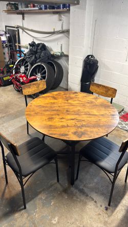 Kitchen table