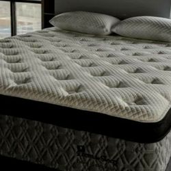Mattresses / box springs / all sizes / all new / $40 down & take home
