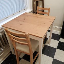 Small Table With 2 Matching Chairs