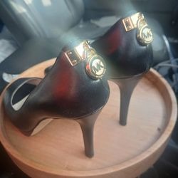 Micheal Kors Hamilton Pumps 7.5 Womens