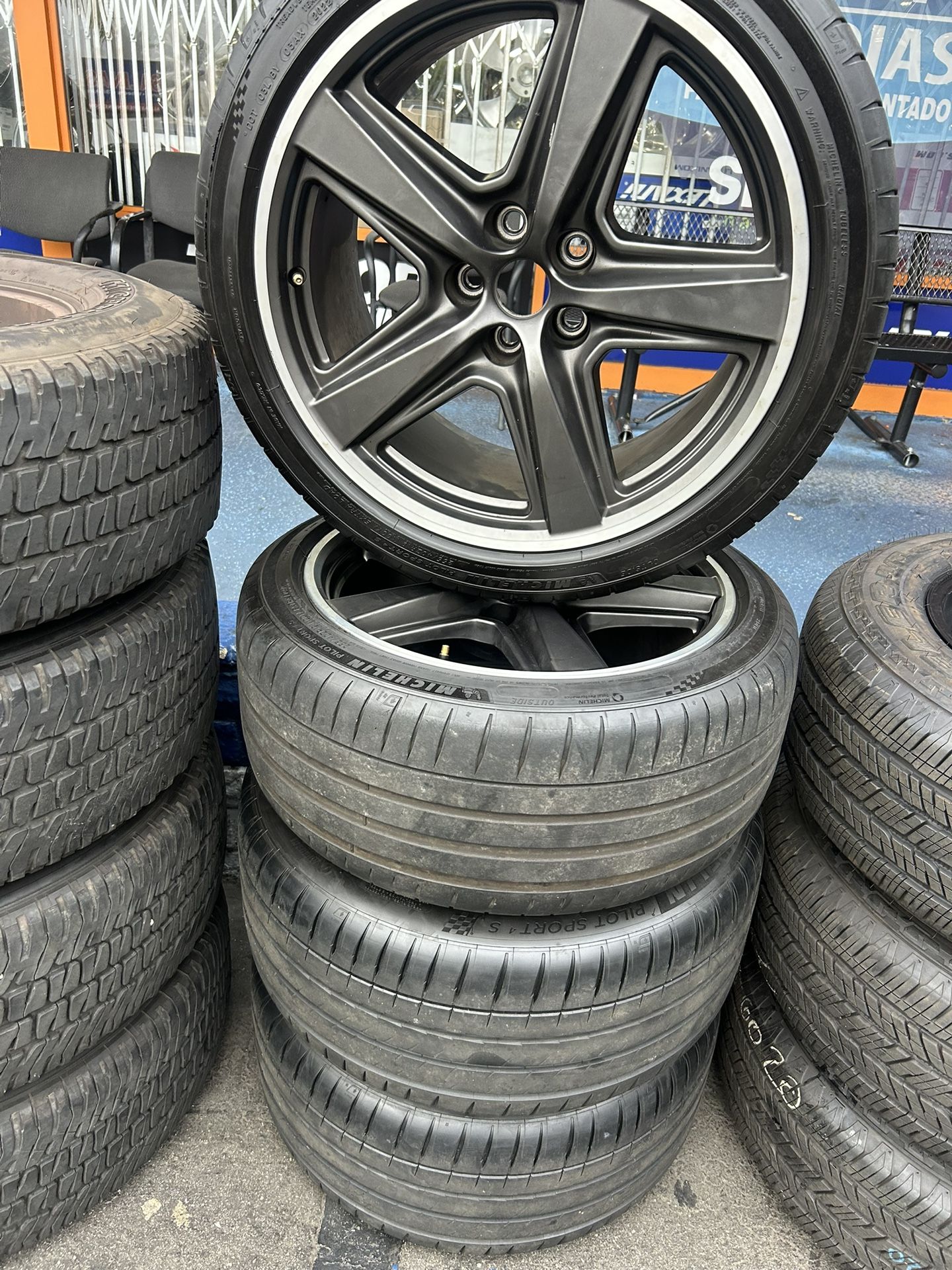 19. Inch Wheels And Used Tires. Mustang for Sale in Anaheim, CA - OfferUp