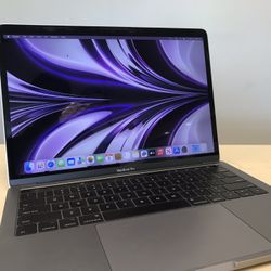 13” MacBook Pro Touch Bar 