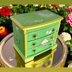 Green And Gold Painted Vintage Jewelry Box