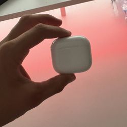AirPods 4 Active Noise Cancellation 