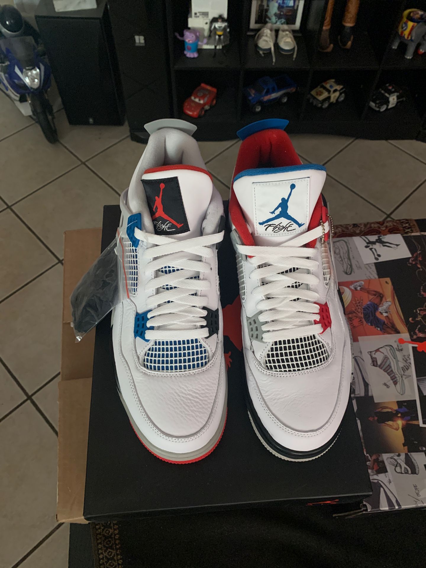 Jordan Retro 4 size 12.5m 14woman