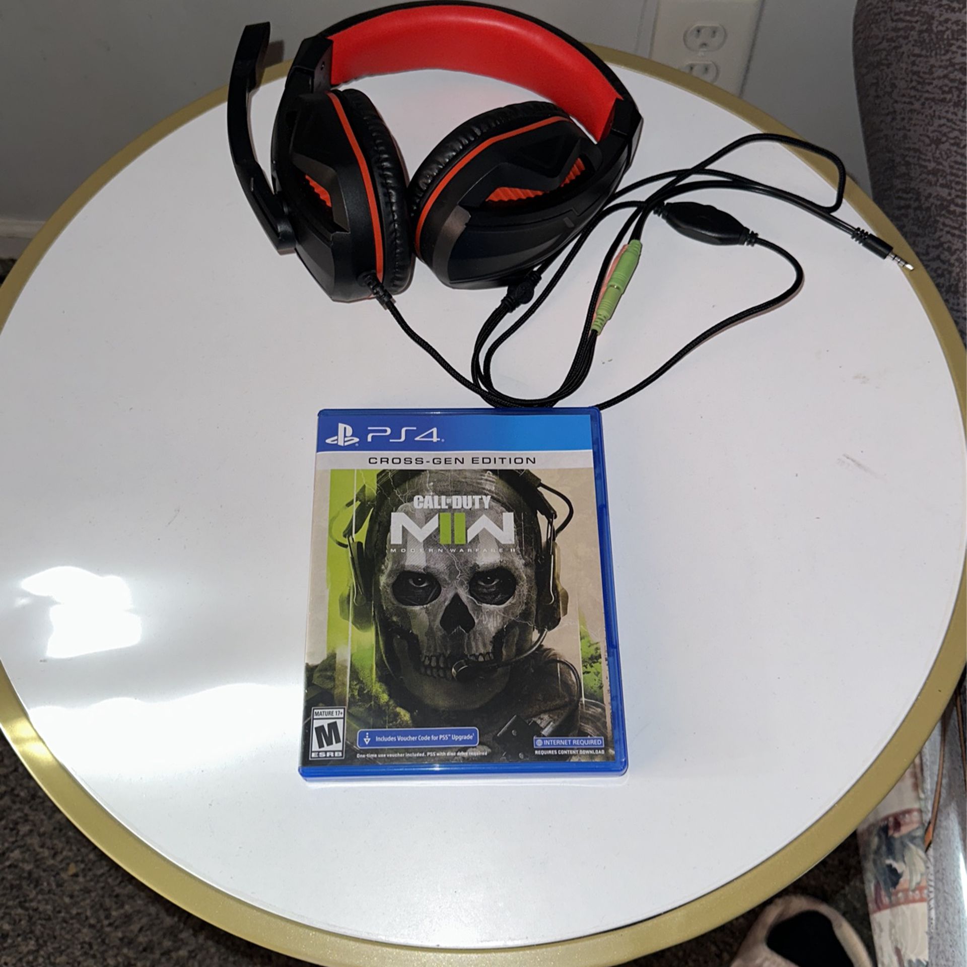 PS4 Call Of Duty MW2 And Headset