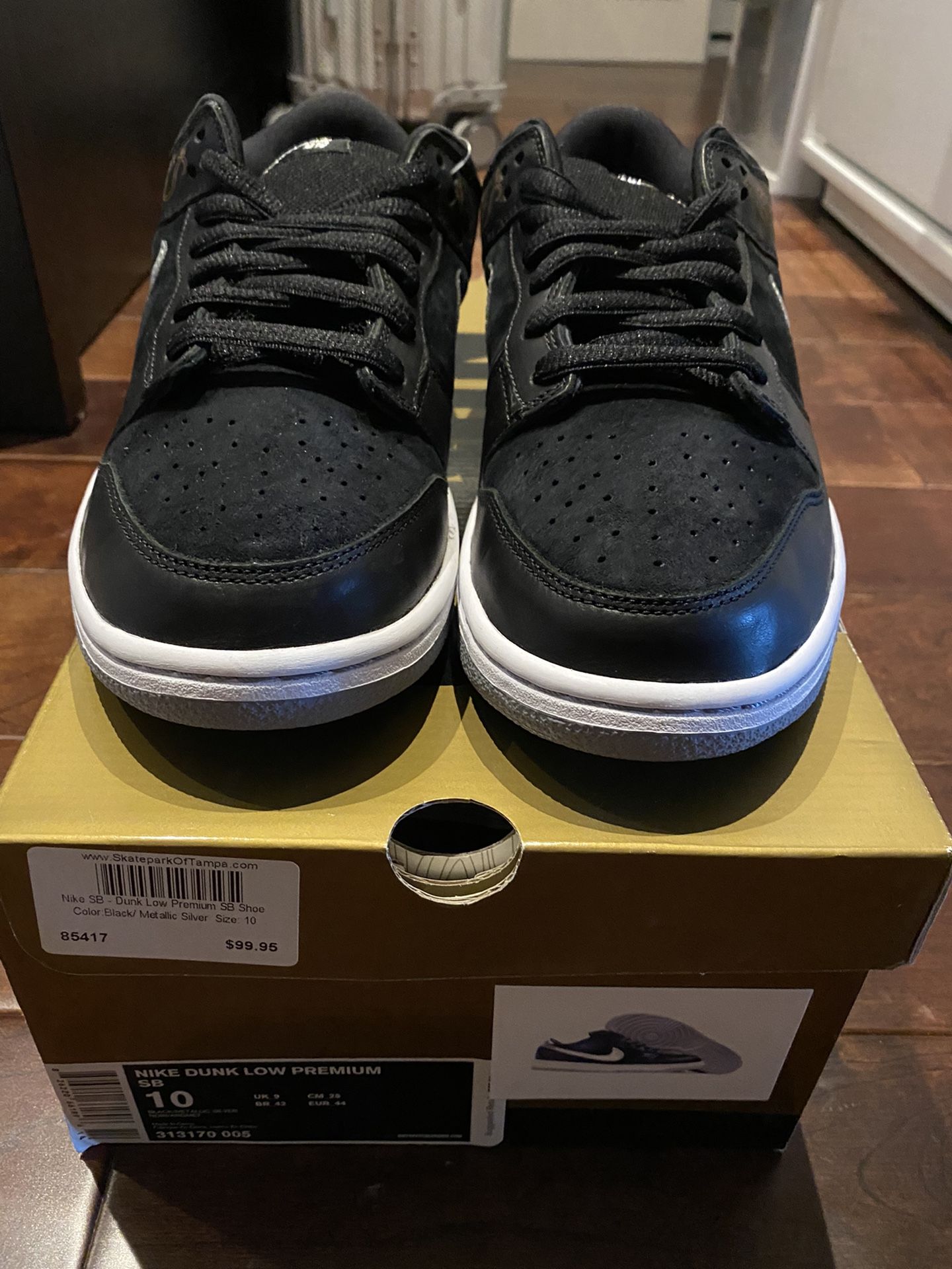 Nike SB Dunk Low Takashi 2 size 10