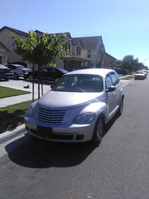 08 pt cruiser for parts bad motor