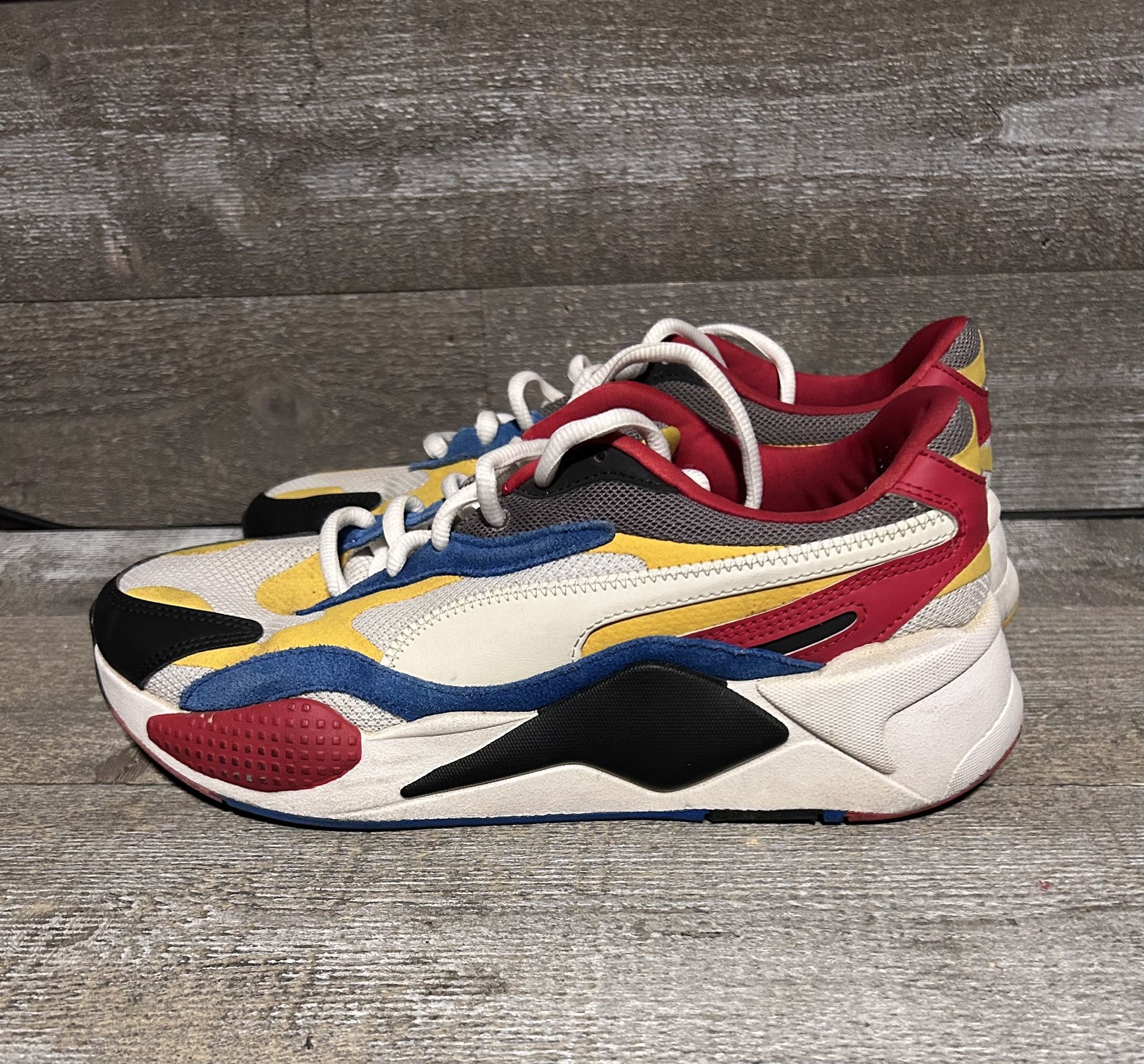 Mens Size 10 Puma Sneakers