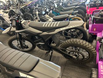 Valtinsu EM5 Ultra DirtBike 8000W/72V