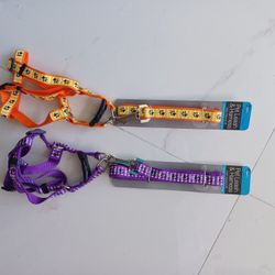 KI-OF889 Paw Print Dog Leash & Adjustable Harness. One Size
