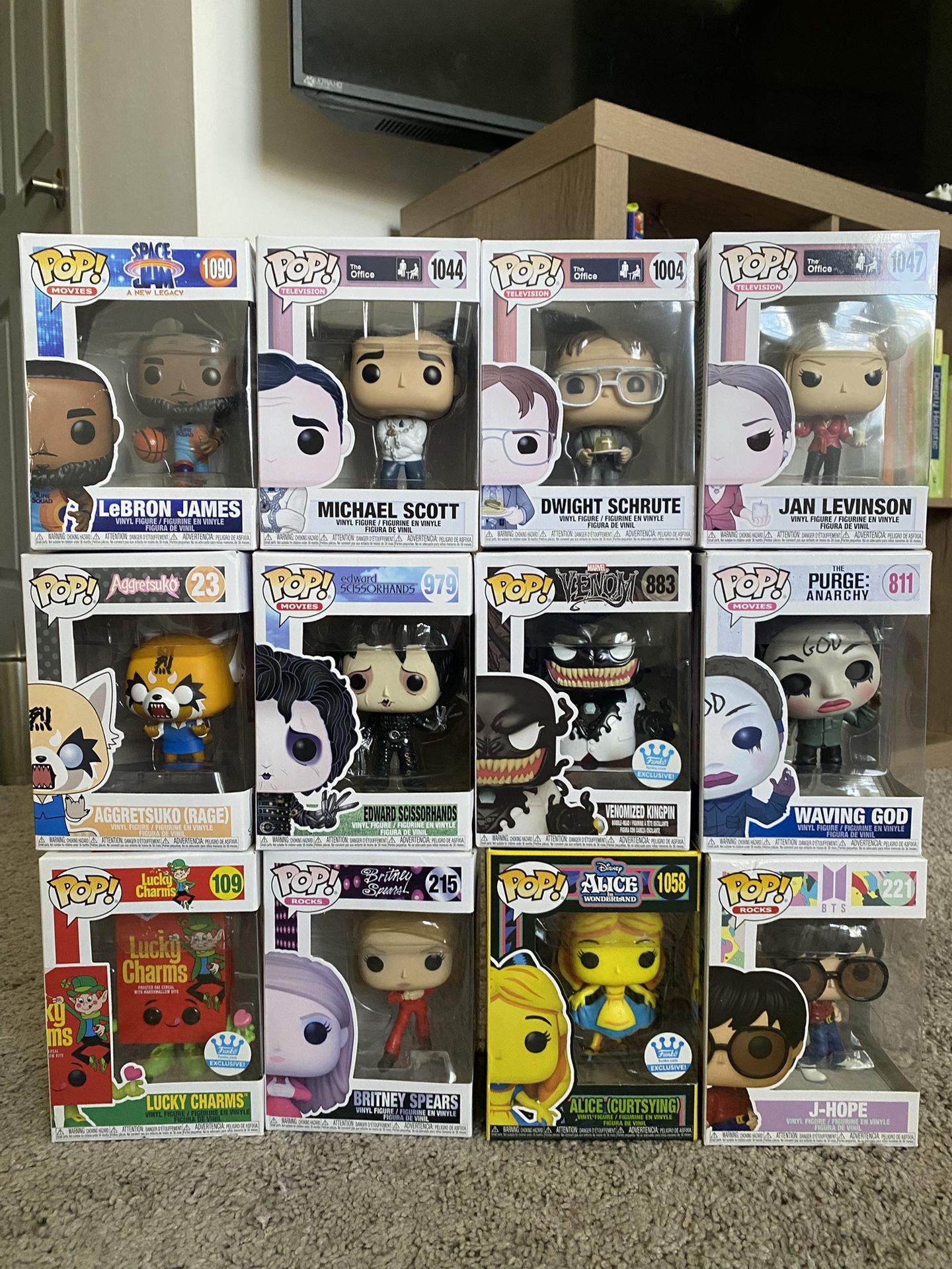 12 Funko Pops for Sale | 3 Exclusives! Open to Bundles & Offers