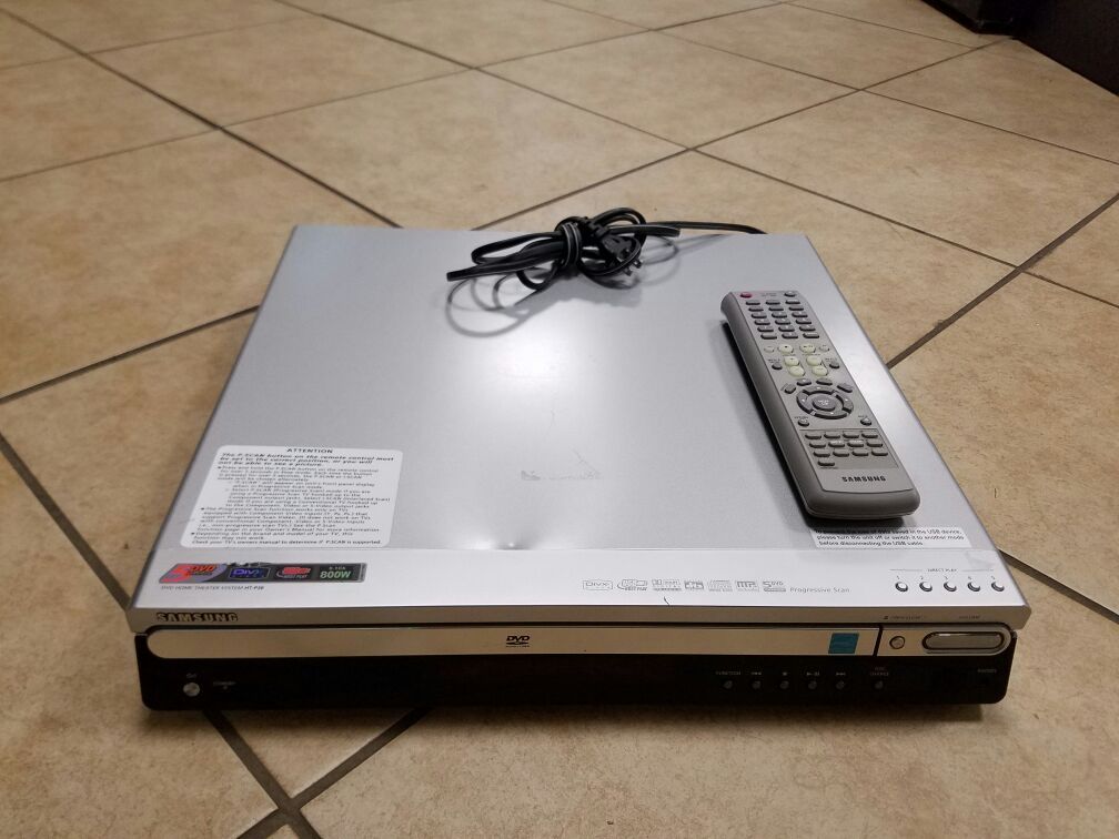 Samsung HT-P38 5.1 CH 800 Watt Home Theater Receiver /5 DVD Changer Player