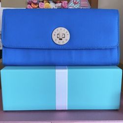 MICHAEL KORS BLUE CLOTH  WALLET 