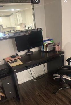 Apple display monitor