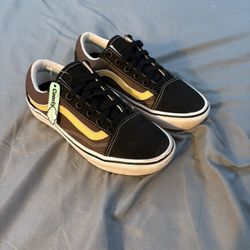 Comfy Cush Old Skool Vans Size 5.0 Men’s 