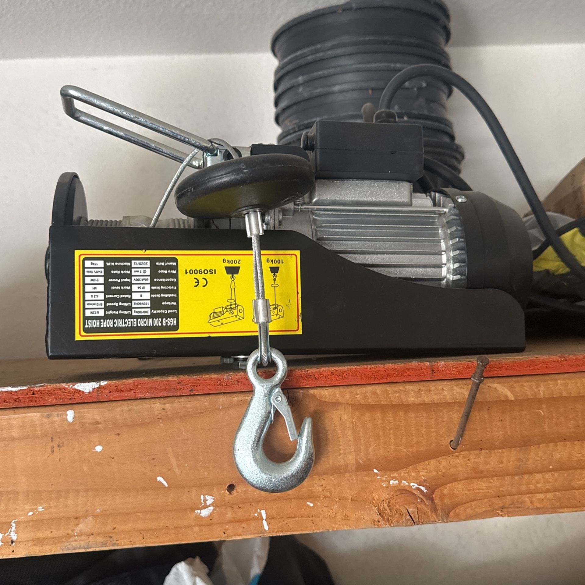 Jeep Wrangler Top Hoist